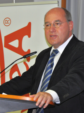 Dr. Gregor Gysi